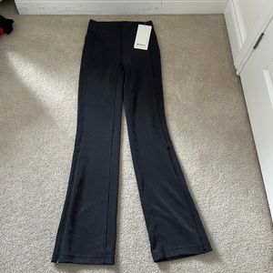 lululemon brushed softstreme rib zip flare 32.5”